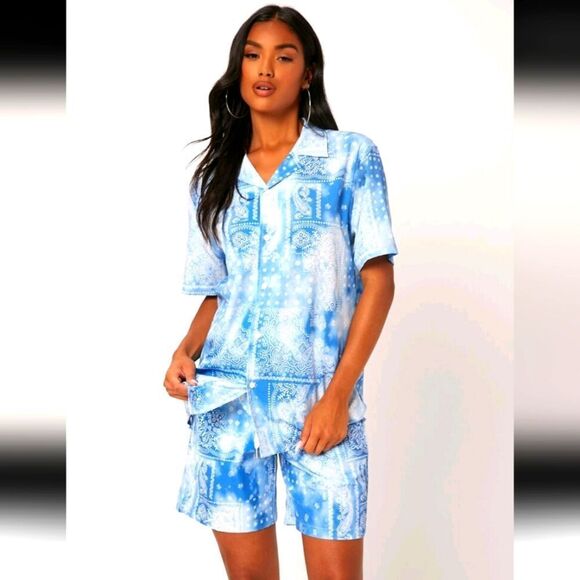 Women's Blue Patterned 2 Piece Set XL - Picture 1 of 3
